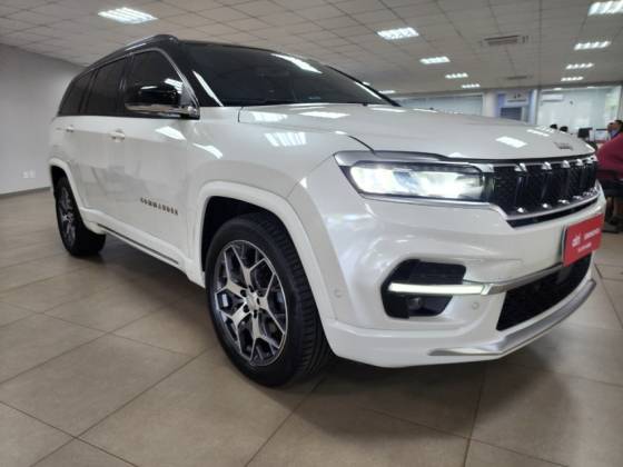 JEEP COMMANDER 1.3 T270 TURBO FLEX OVERLAND AT6